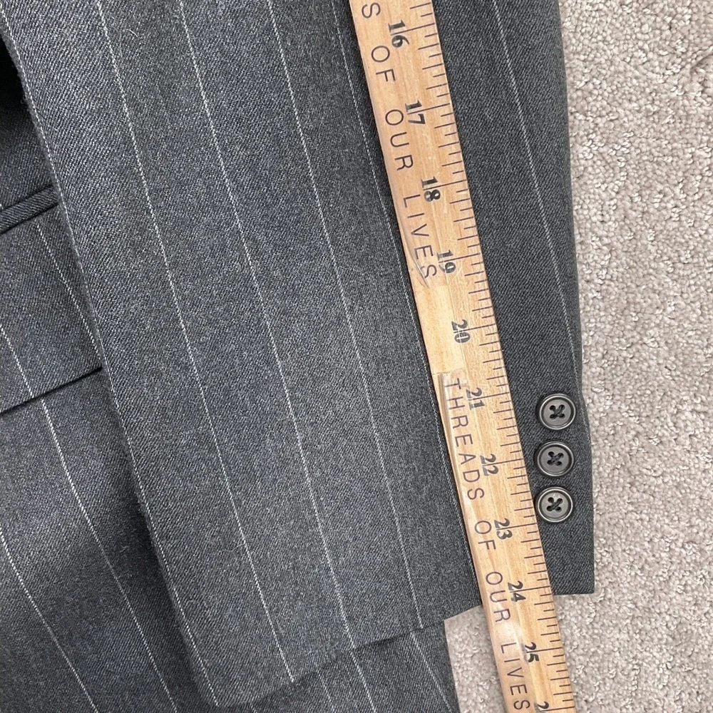 Brooks Brothers Blazer 42R Gray Pinstripe Classic Career Two Button Wool USA VTG